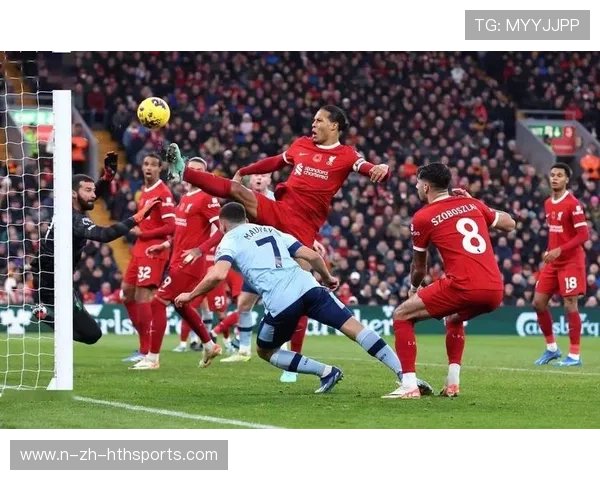 利物浦定位球的摆布为头球手提供黄金机会